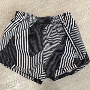 Adidas girls 6 Monochrome Striped Athletic Shorts